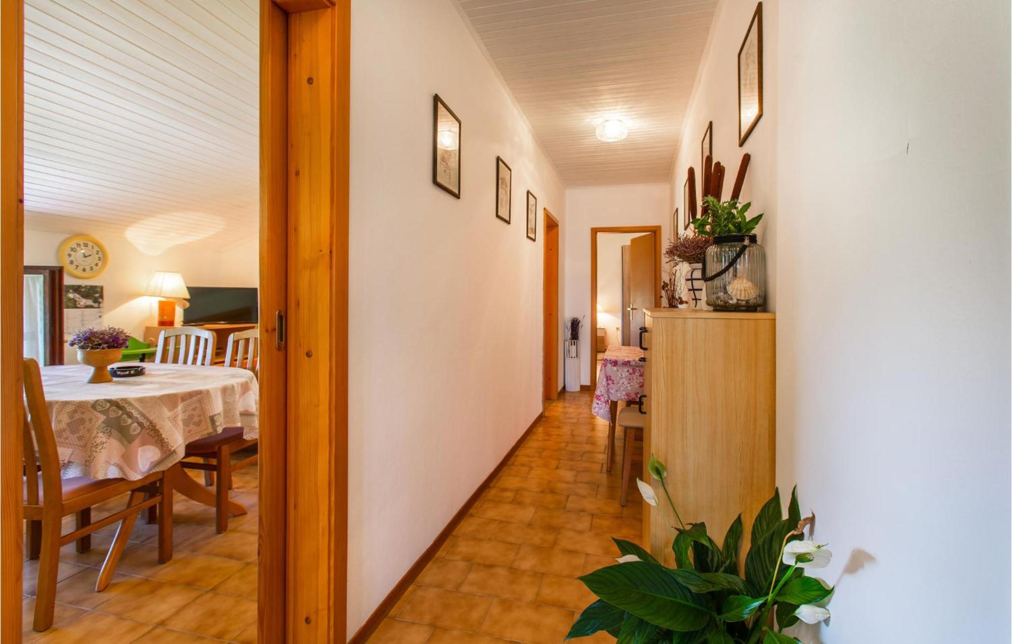 Amazing Apartment In Secovlje With Kitchen Kültér fotó